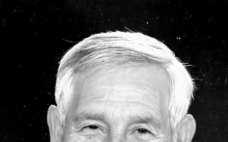 Van D. Martinez