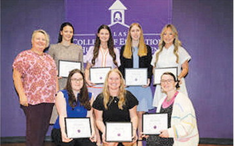 NSU School of Education honors graduating seniors