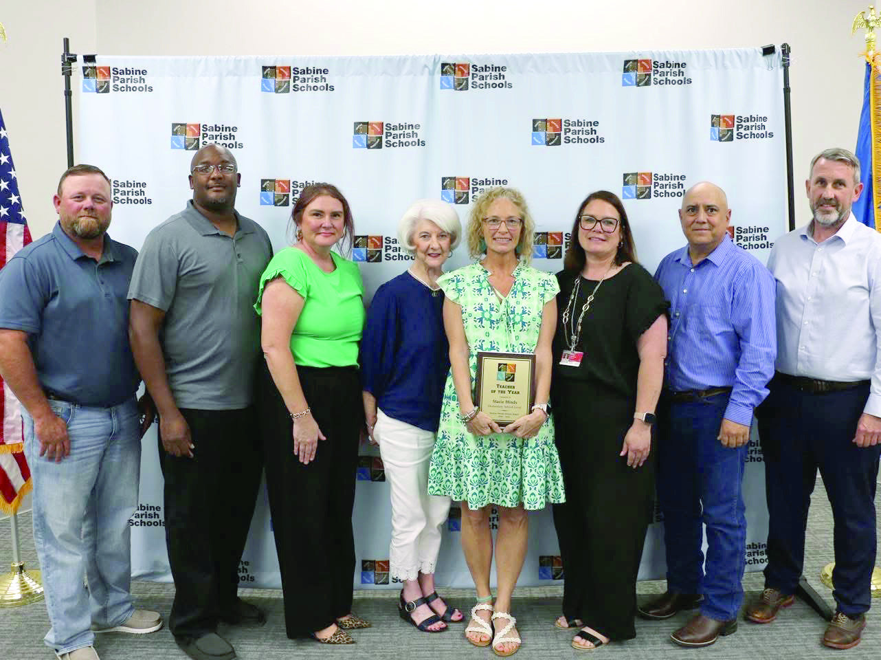 BOM helps recognize Principal, Teachers of year