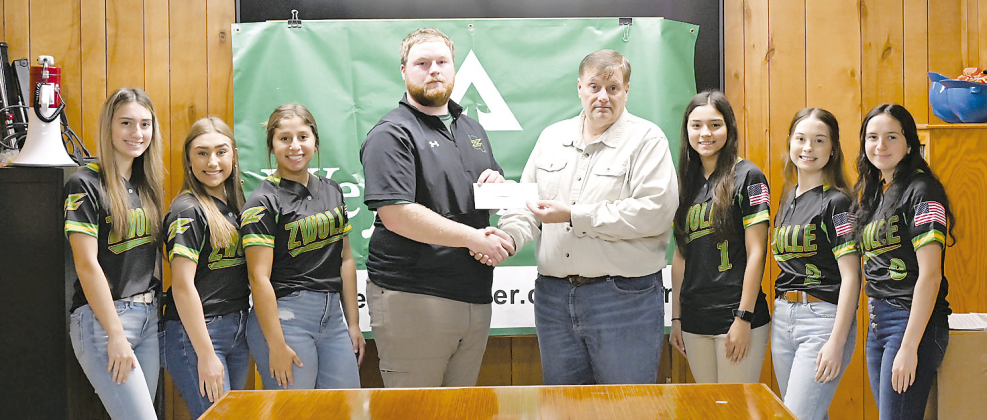 Weyerhaeuser supports local schools, organizations through multiple grants