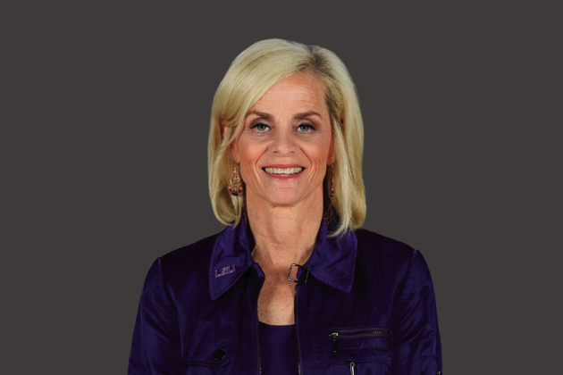 LSU Coach Mulkey named Celebrity Captain of 2026 Natchitoches Christmas Parade