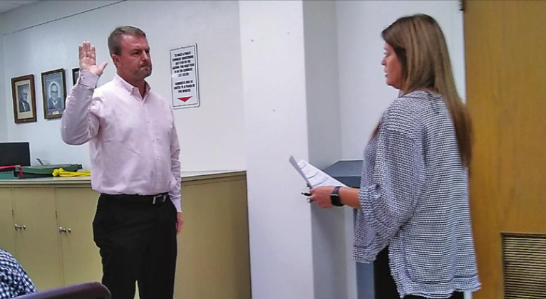 Steinke sworn in as newest police juror