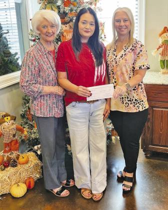 BOM Bank is proud to support the Zwolle Tamale Fiesta Educational Day! Each year, all parish 3rd graders spend the day learning through fun, hands-on activities. This year’s Educational Day was hosted by SciPort Discovery Center, making it an unforgettable experience for the students. Pictured left to right: Linda Guay, Robin Meshell, and BOM’s Tiffany Miller.