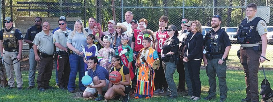 Sabine law enforcement agencies partner with Sabine Prevention Alliance in keeping kids safe