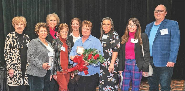 Linda Curtis-Sparks receives Louisiana Travel Association Lifetime Achievement Award