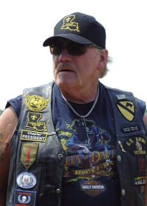 Larry Alford named Grand Marshal of Many Christmas Parade