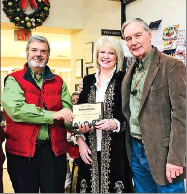 Lamberts, Perry honored at pre-parade reception