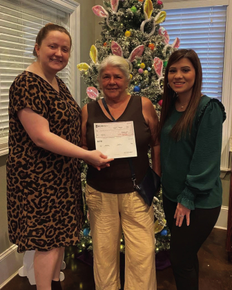 BOM is a proud supporter of the Ho Minti Society. Pictured left to right: BOM’s Kylie Miller, Vickie Holbrook, and BOM’s Kayla Windham.