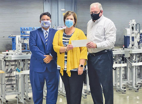 	IP Foundation donates $18,000 to CLTCC Natchitoches, Sabine campuses