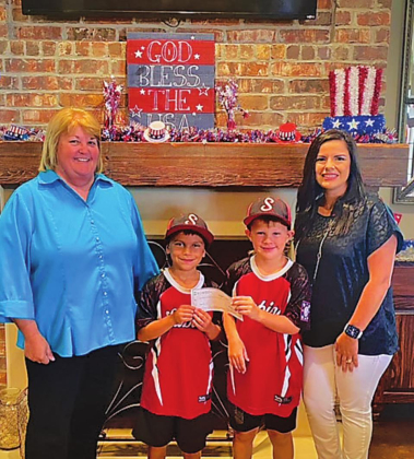 BOM supports Sabine Dixie Youth 6U All Star team