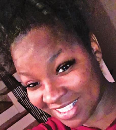 LaTrinda McGee wins excellence in first-year writing award at NSU