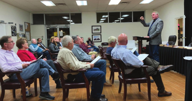 Rep. Schamerhorn visits Sabine for town hall meeting