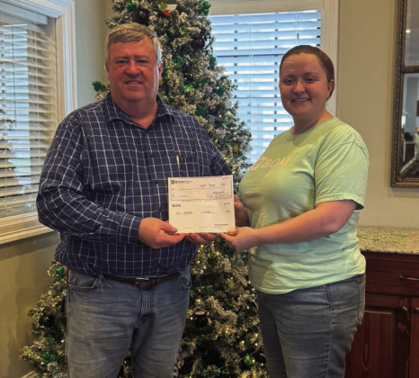 BOM is proud to continue our sponsorship of the Many FFA Program. Pictured from left are Darrell Simmons and Kylie Miller.