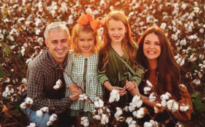 Shawn, Lauren Moore named Many Christmas parade Grand Marshals