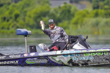 Local angler kicks off Bass Pro Tour season on home lake