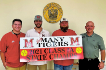 Many mayor recognizes Tiger softball championship
