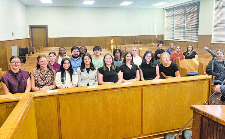 NSU Pre-Law, Paralegal students observe Sabine trial